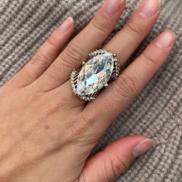 Silver crystal ring - Picture 3 of 3